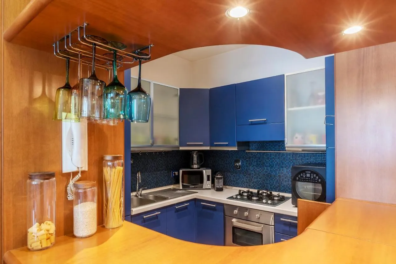 Deep Blue Apartment Rome
